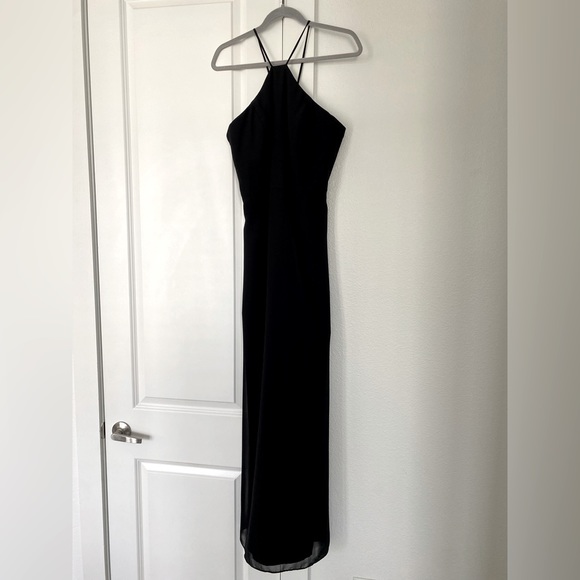 Hayley Paige Occasions Strappy V-Back Chiffon Halter Gown - Size 10 - Picture 2 of 7